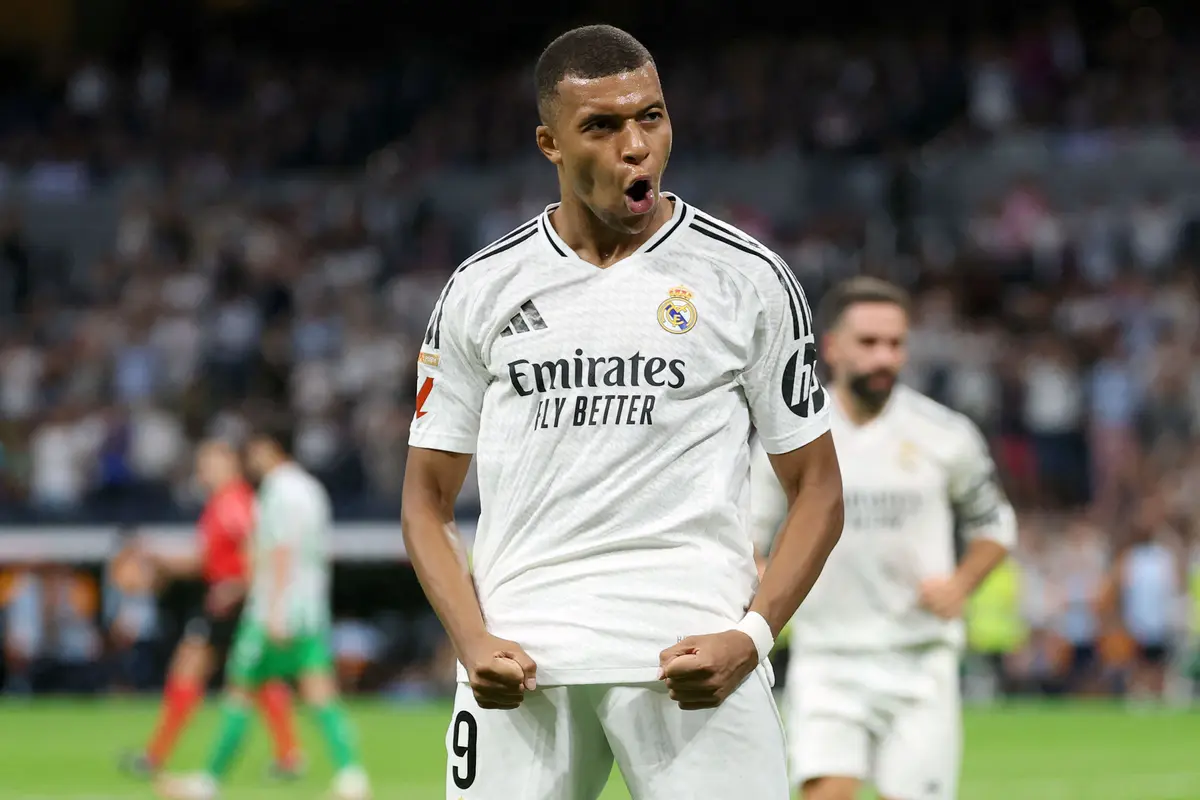Foto: Akhirnya Pecah Telur! Kylian Mbappe Cetak Gol Perdana untuk Real Madrid di Liga Spanyol