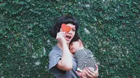 Anak Baru Berusia Dua Bulan, Andien Melahirkan Lagi