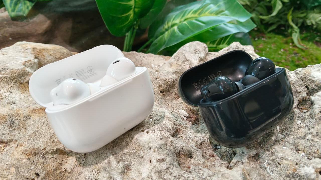 Huawei FreeBuds SE 4 (Liputan6.com/Arief Ferdian Maulana)