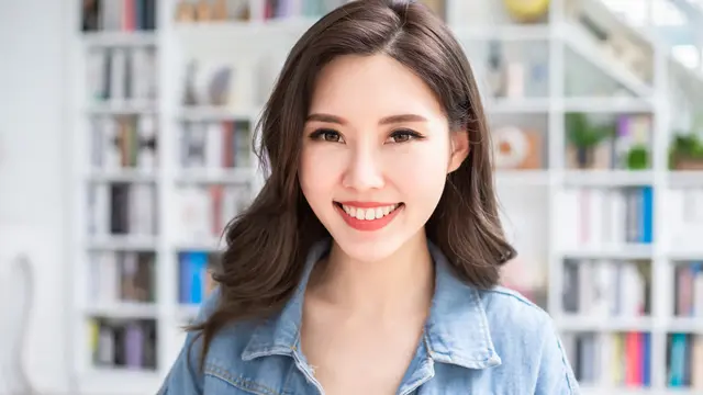 Wajib Tau! Ini Tips Makeup Sesuai Tingkatan Umur