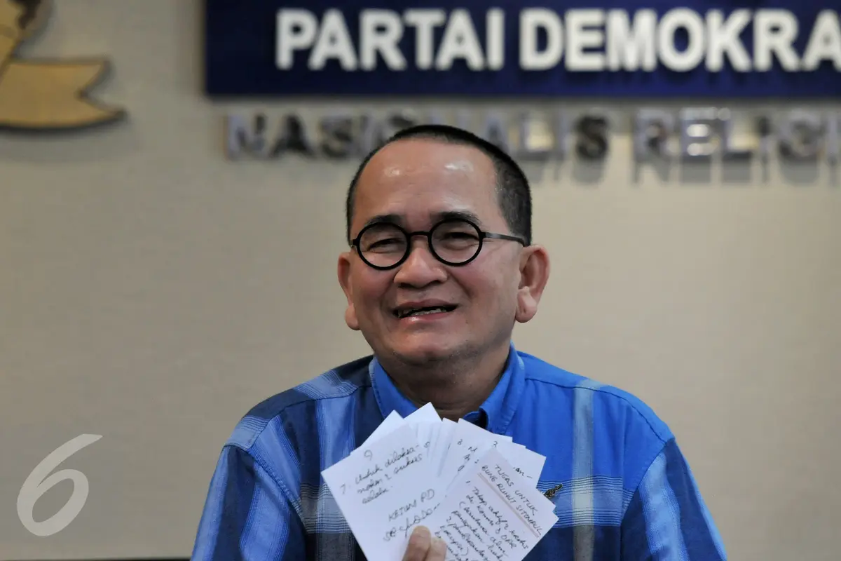 20160822-Ruhut Sitompul Dicopot dari Posisi Jubir Demokrat-Jakarta