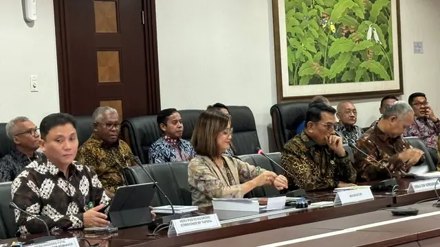 Kepala Staf Kepresidenan, Jenderal TNI (Purn) Moeldoko dalam konferensi pers terkait Tapera di Kementerian Sekretariat Presiden, Jumat (31/5/2024). (Tira/Liputan6.com)