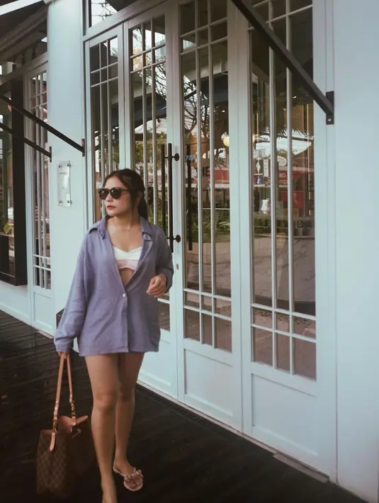 Prilly Latuconsina (Instagram/prillylatuconsina96)