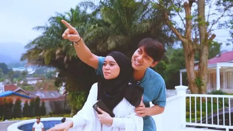 Rizky Billar dan Lesti Kejora