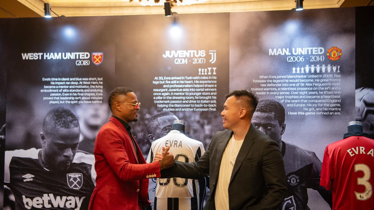 Legenda Man Utd Patrice Evra Gabung Promotor Indonesia, Usung Misi Majukan Sepak Bola Lokal