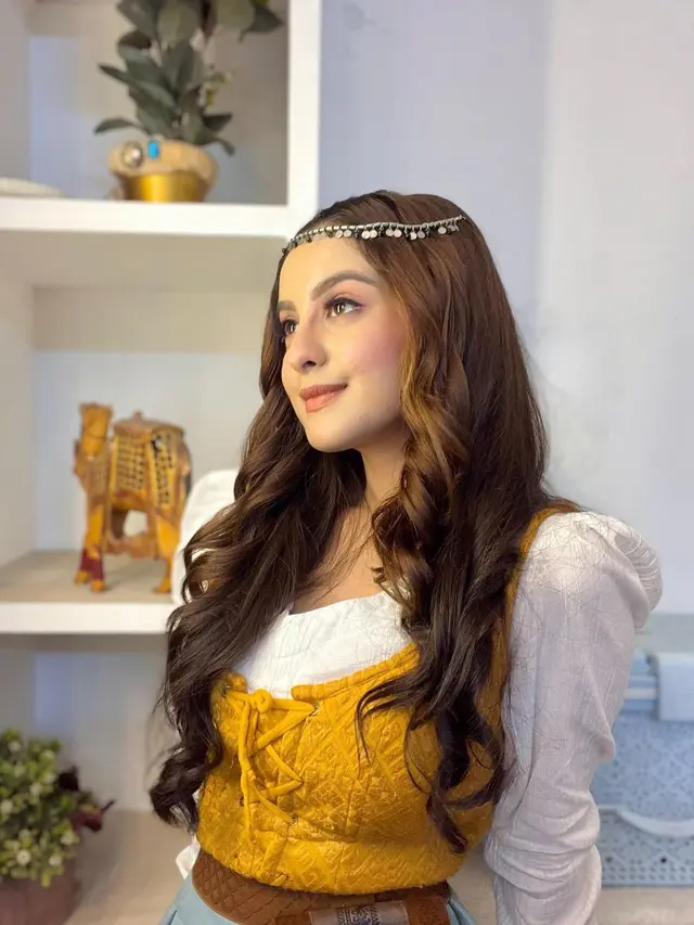 Aktris Tunisha Sharma Ditemukan Gantung Diri di Lokasi Syuting, Ini 4 Faktanya