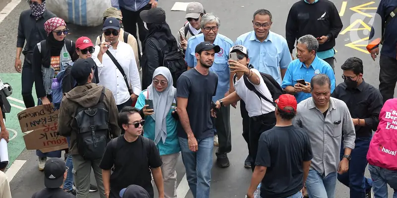 Mengaku Resah, Reza Rahardian Turun ke Jalan Tolak Revisi UU Pilkada