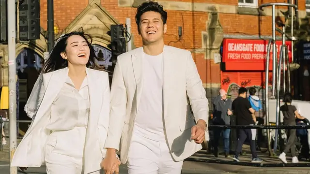 Romantis Abis, Ini Potret Via Vallen dan Chevra Yolandi saat Bulan Madu di Inggris