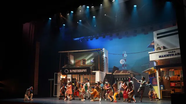 Teater Musikal Cek Toko Sebelah Bangkitkan Kreativitas Para Seniman Muda