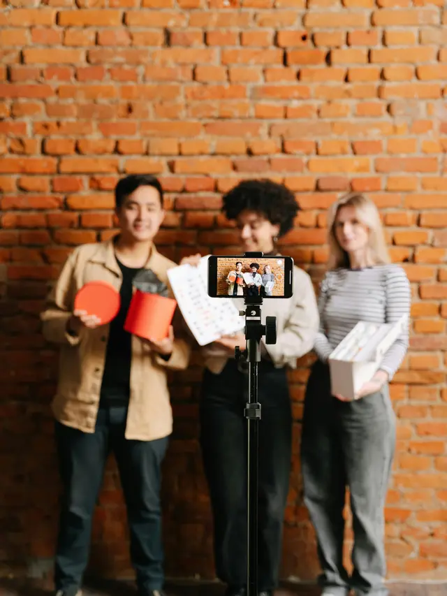 Aries dan Leo: Saling Menyemangati untuk Bersinar