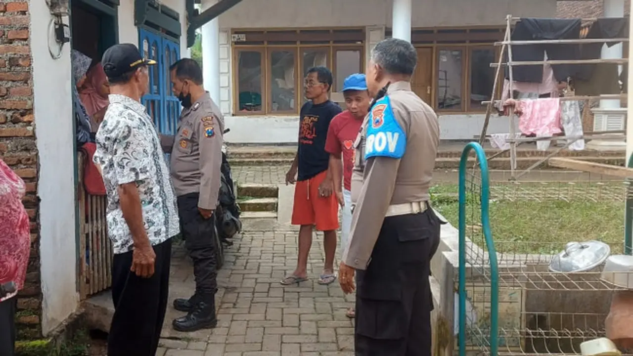 Celurit Melayang Gara-gara Tuduhan Rebut Pelanggan Daging Babi di Malang