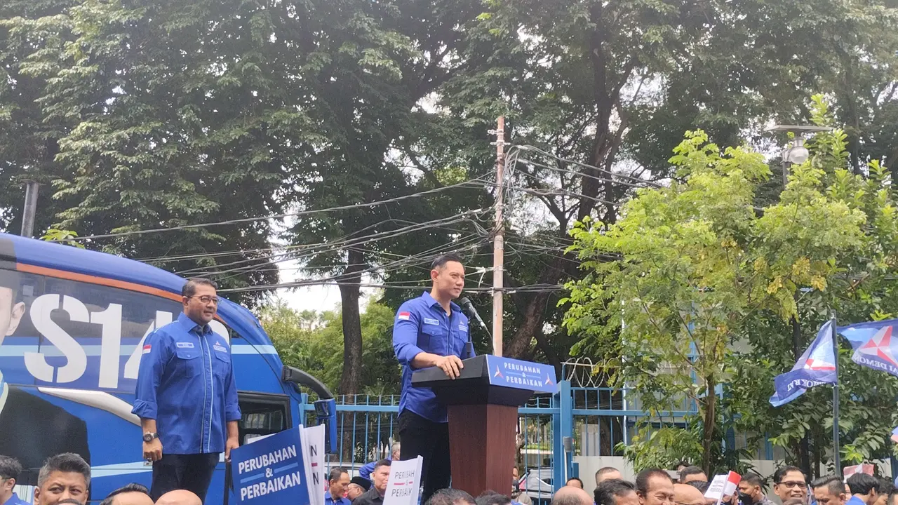 Ketua Umum Partai Demokrat Agus Harimurti Yudhoyono (AHY) berbicara mengenai upaya Peninjauan Kembali (PK) yang diajukan KSP Moeldoko.