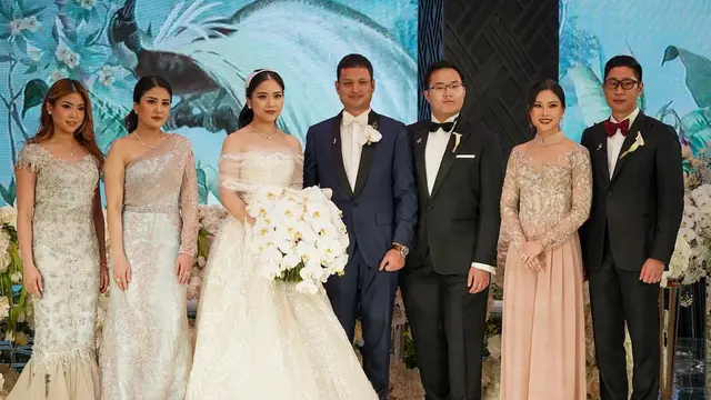 [Fimela] Angela Tanoesoedolibjo di nikahan Jessica Tanoesoedibjo