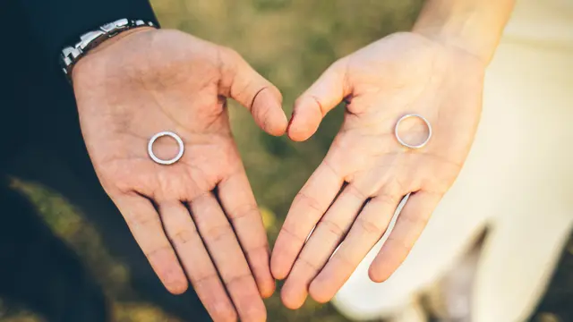 [Bintang] Menikah Itu Bukan Ajang Lomba-lombaan, Pastikan Kamu Bahas 3 Hal Ini Sama Si Dia