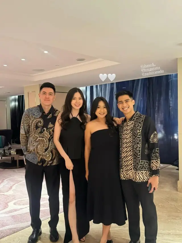 Potret Angelica Wiratama, Sabar Gutama cs di resepsi kedua Rian Ardianto dan Ribka Sugiarto (credit: instagram/angelwiratama).