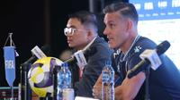 Pelatih Timnas Indonesia, John Herdman, saat memberi keterangan sebelum laga melawan Saint Kitts and Nevis pada ajang FIFA Series 2026 di Media Center Stadion Utama Gelora Bung Karno (SUGBK), Jakarta, Kamis (26/3/2026). Timnas Indonesia akan menghadapi Saint Kitts and Nevis dalam laga pembuka turnamen FIFA Series 2026. (Bola.com/M Iqbal Ichsan)