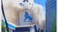Kebakaran PT Charoen Pokphand Indonesia di Makassar (Liputan6.com/Istimewa)