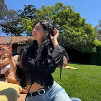 Kylie Jenner saat Pesta Ulang Tahun Sederhana ke 28. [@kyliejenner]