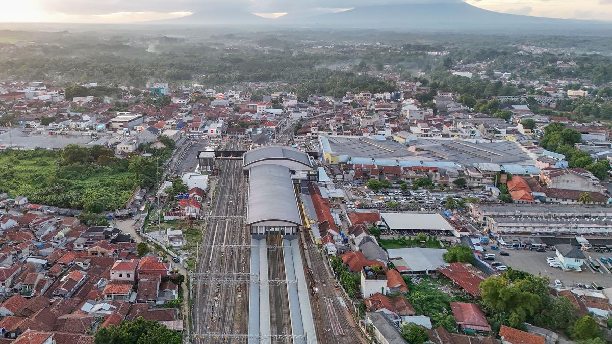 Gedung Baru Stasiun Rangkasbitung Ultimate Resmi Beroperasi