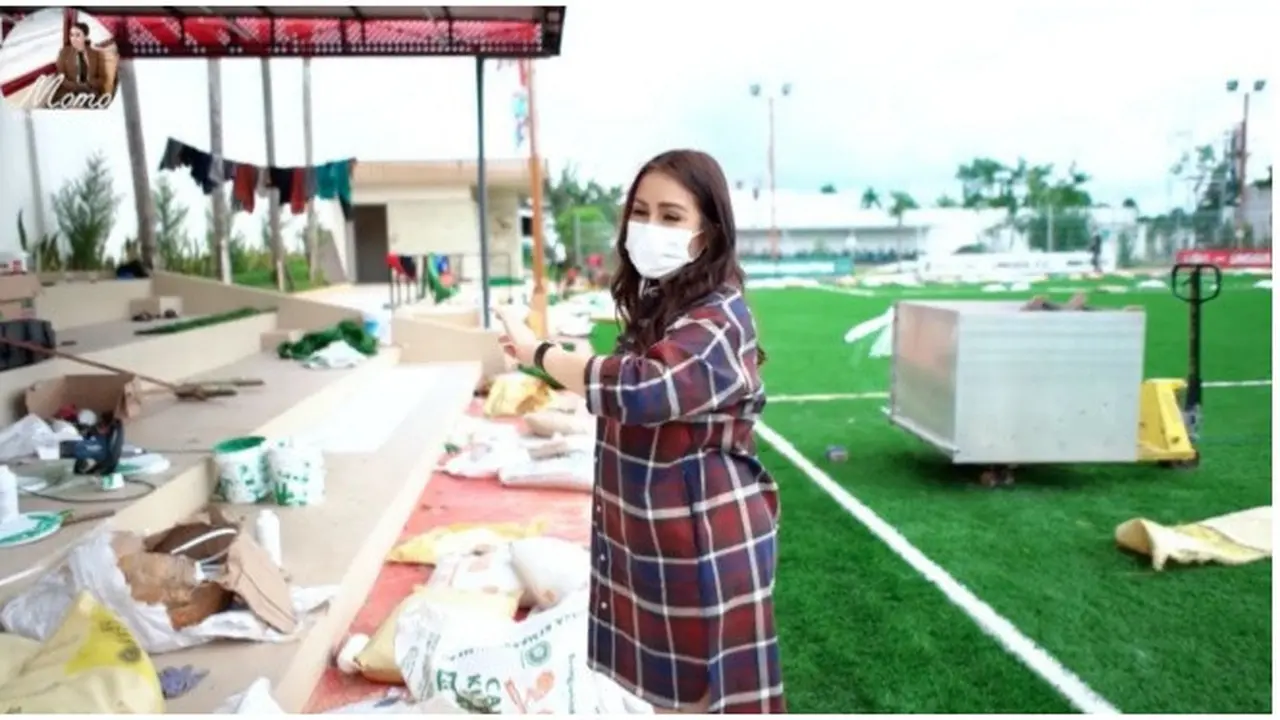 7 Potret Lapangan Bola Anak Momo Geisha, Dibuat dengan Standar FIFA
