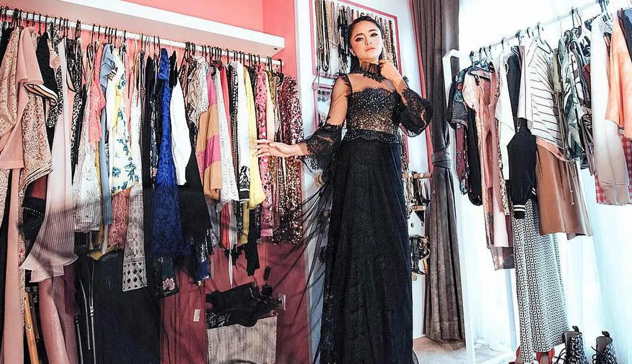 (Instagram/marshanda99)