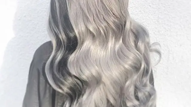 7 Rahasia Rambut Abu-Abu Terlihat Keren