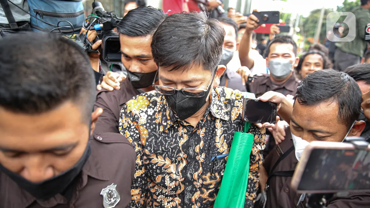 Kepala Kantor Pajak Madya Jakarta Timur, Wahono Saputro