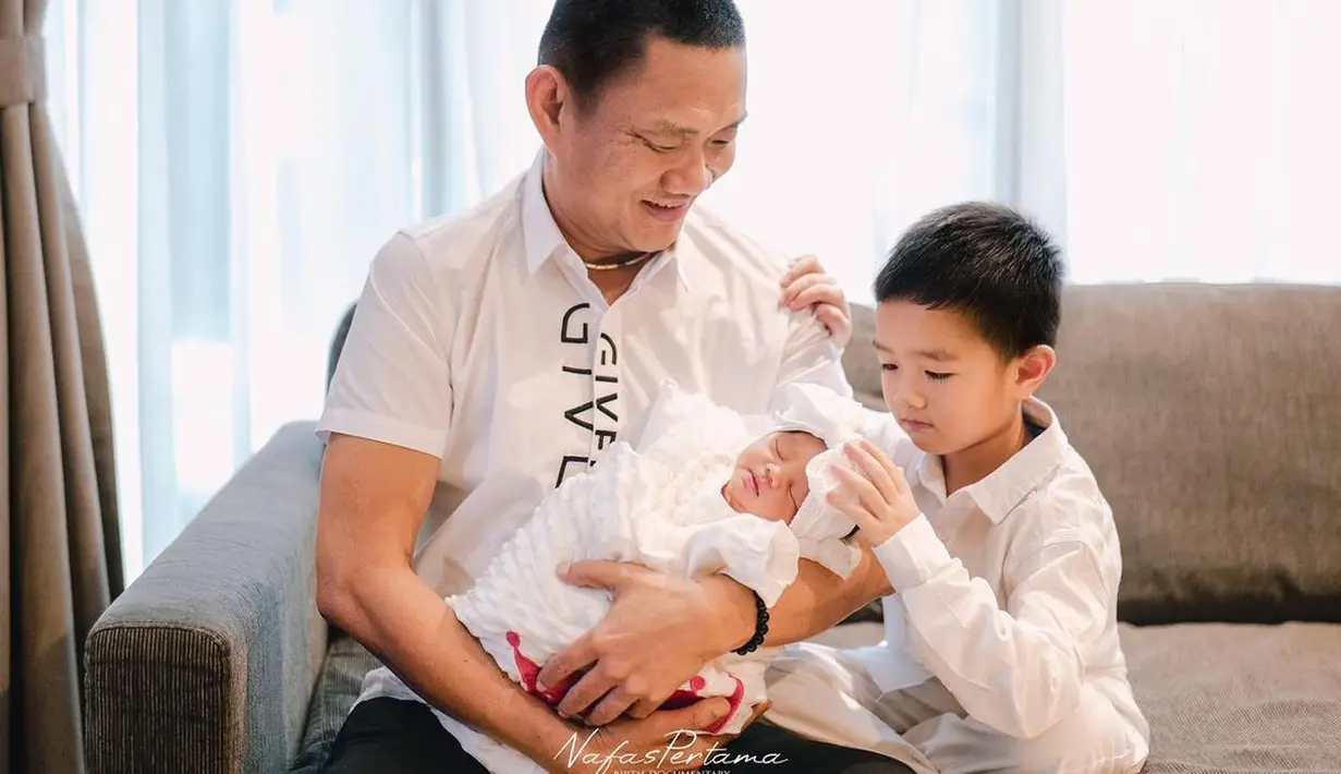 [Instagram/bellashofie_rigan]