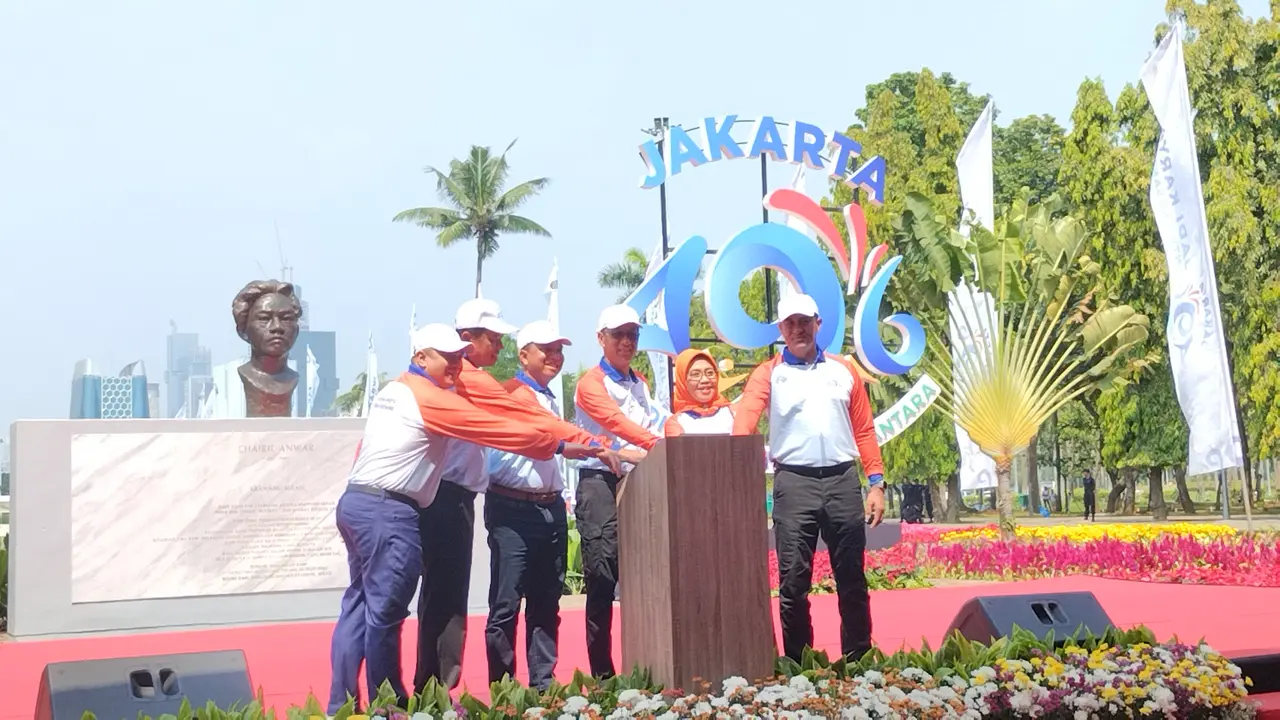 Penjabat (Pj) Gubernur DKI Jakarta Heru Budi Hartono resmi melakukan pencanangan jelang Hari Ulang Tahun (HUT) Jakarta ke-496