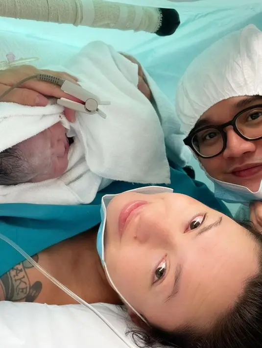 Derby Romero dan Claudia Adinda (Instagram/miss_adinda_mae)