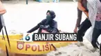 Musibah banjir dialami warga Pamanukan Subang Jawa Barat hari Senin (8/2). Mereka terpaksa mengungsi di tempat darurat di bawah jembatan layang.