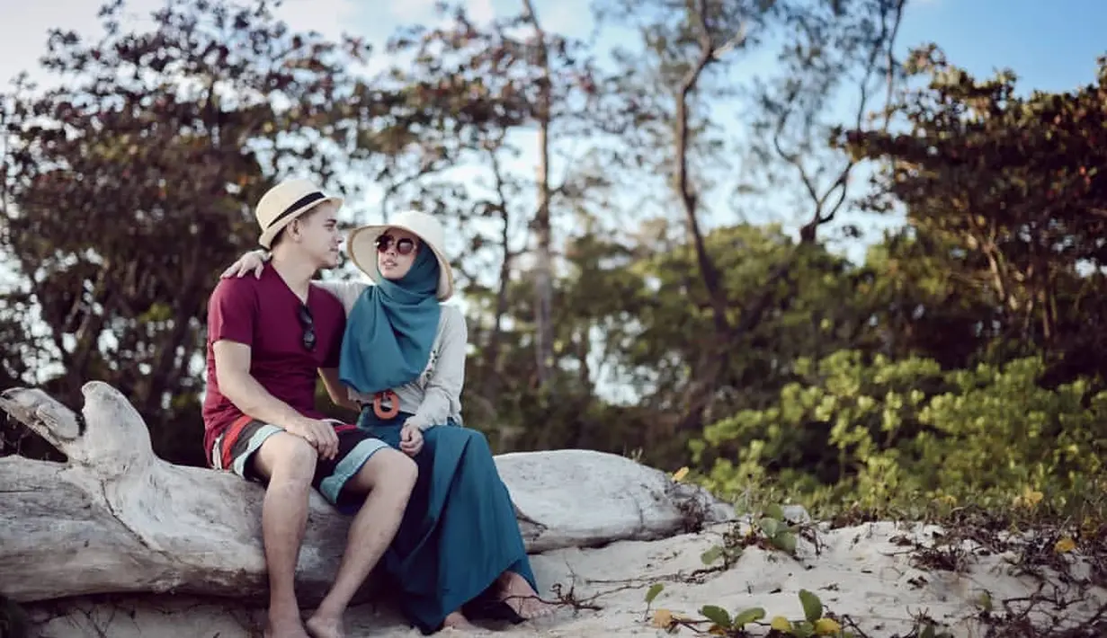 Rionaldo Stockhorst dan Aureli Beata Schulz (Instagram/rio.stokhorst)