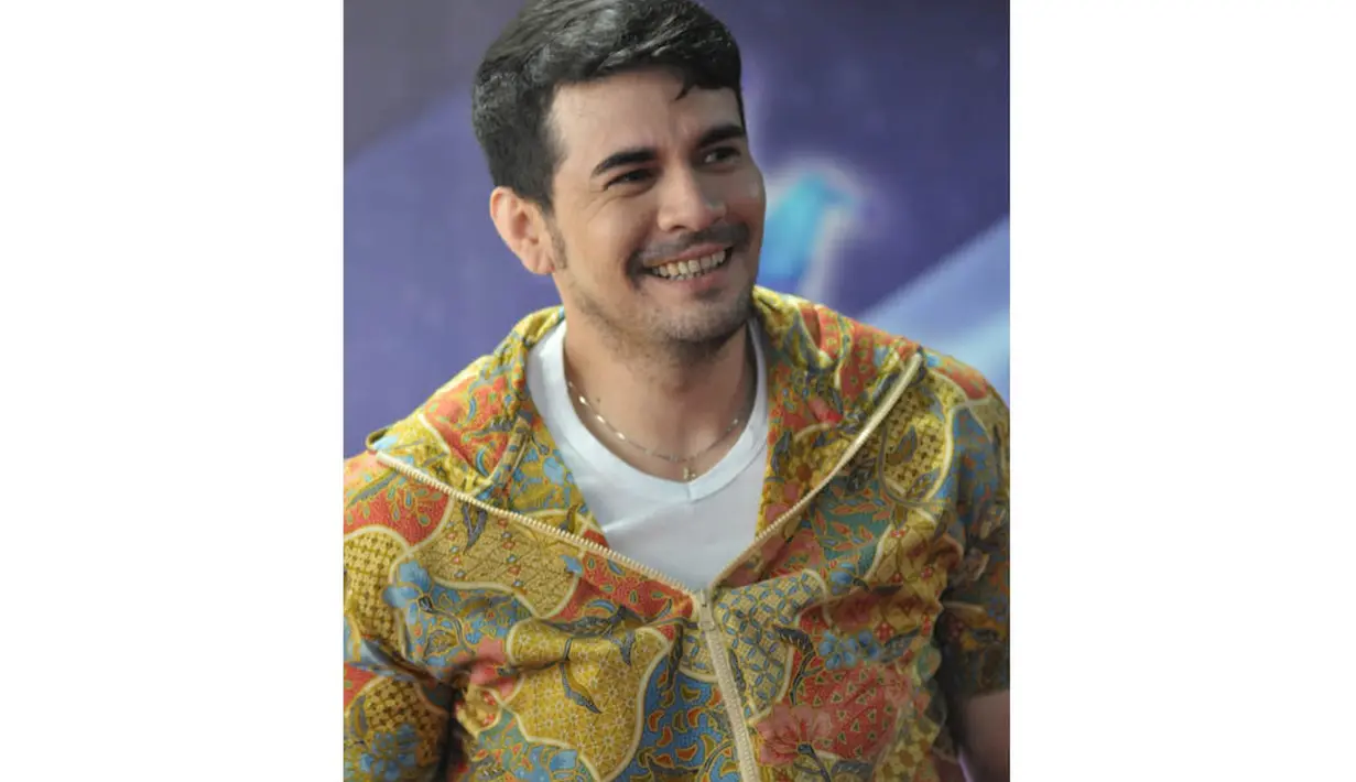 Beniqno Aquino saat ini sedang disibukan menjadi juri ajang pencarian bakat Dangdut Academy Indosiar bersama Inul Daratista dan Saipul Jamil, Jumat (23/5/14). (Liputan6.com/Panji Diksana)