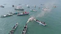 Pesta Laut yang digelar Pemkab Kukar dan warga Samboja berlangsung meriah.