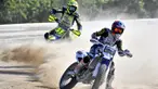 Dua pebalap Indonesia Galang Hendra Pratama dan Imanuel Putra Pratna mendapat pelatihan langsung dari Valentino Rossi di Italia.