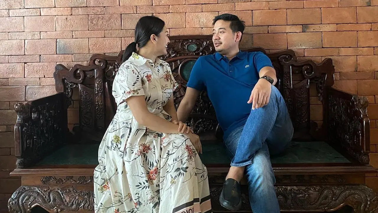 Tata Janeeta Melahirkan