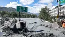 Pemerintah Taiwan memperingatkan adanya risiko banjir dan tanah longsor yang masih cukup tinggi di wilayah pegunungan Hualien, Taiwan timur. Sementara, operasi penyelamatan dan pencarian korban terus diupayakan. (I-Hwa Cheng/AFP)