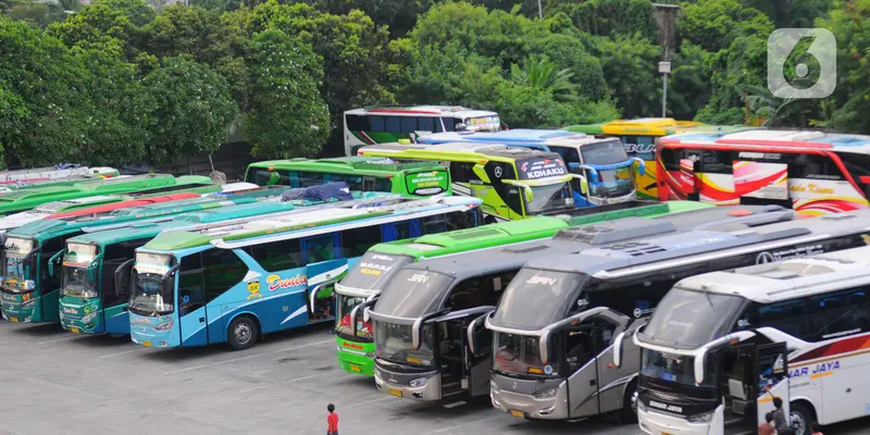 Terminal Pulo Gebang Belum Ada Lonjakan Mudik Lebaran