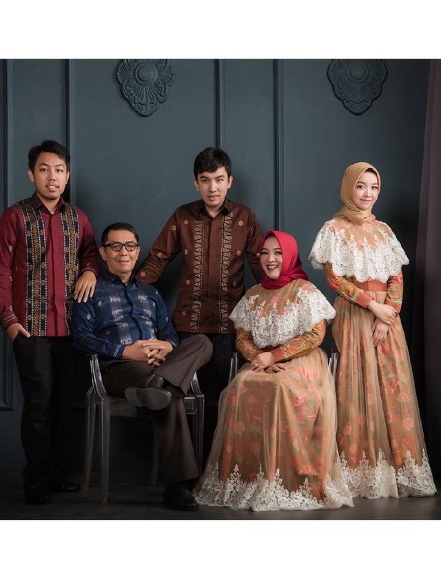 6 Potret Atrial Tanjung Ayah Angkat Raffi Ahmad yang Jarang Terekspos