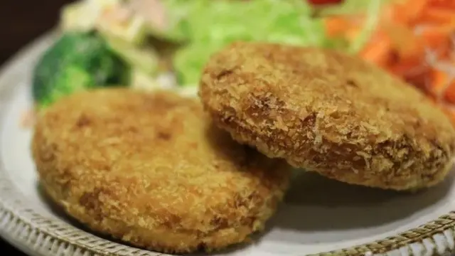 Antrean Restoran 30 Tahun