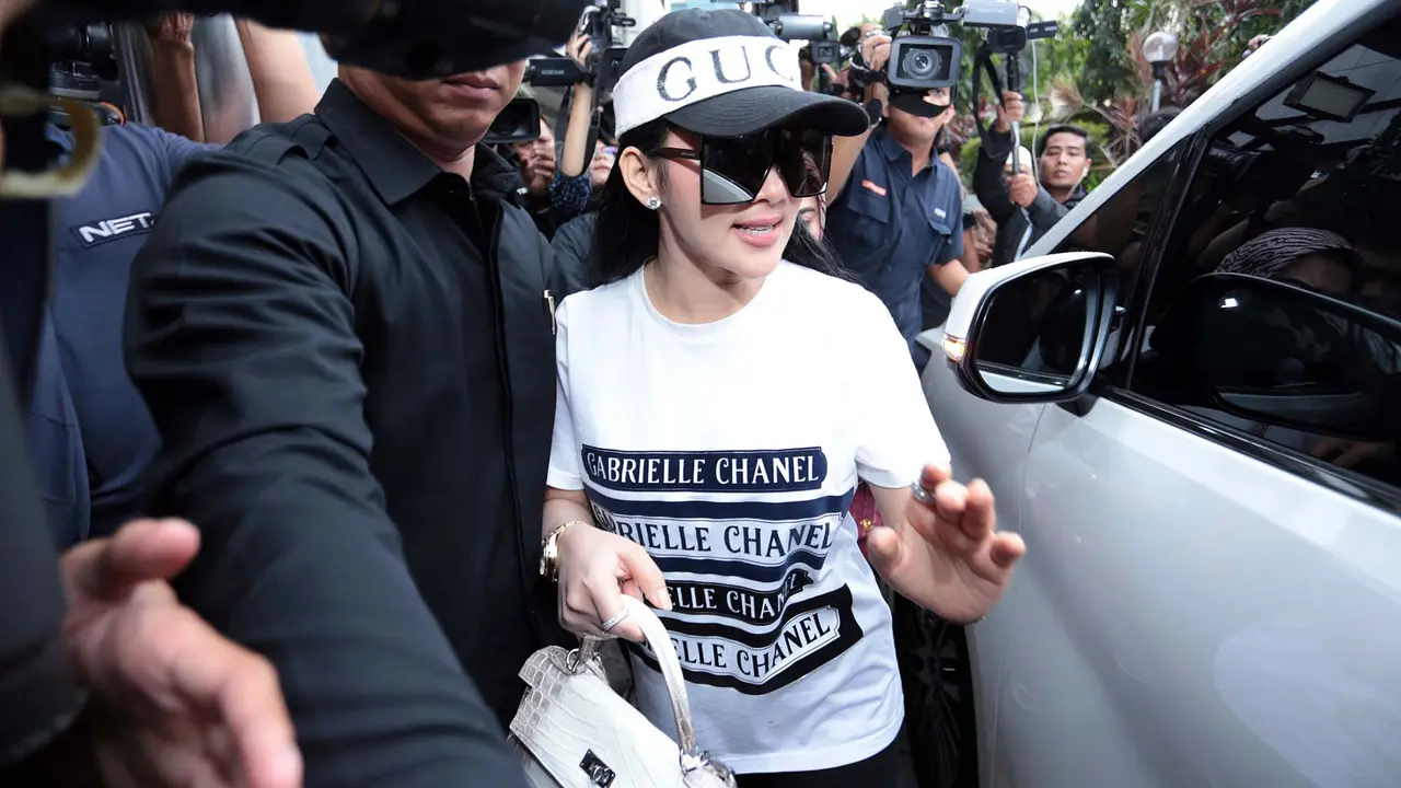 [Bintang] Syahrini