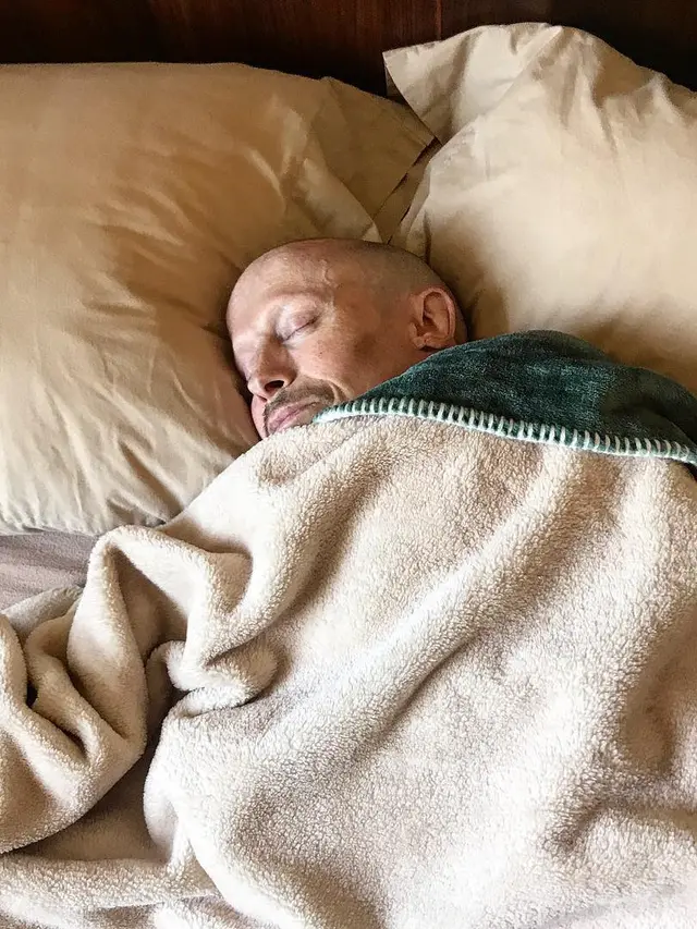 [Bintang] Pemeran Mini-Me di Austin Powers, Verne Troyer Meninggal Dunia