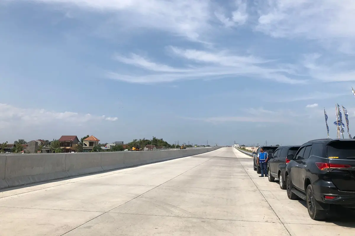 Jalan Tol Solo-Yogyakarta akan dibuka fungsional pada 22 Desember 2023 hingga 3 Januari 2024 dalam rangka menyambut Libur panjang Natal 2023 dan Tahun Baru 2024 (Nataru). (Tira/Liputan6.com)