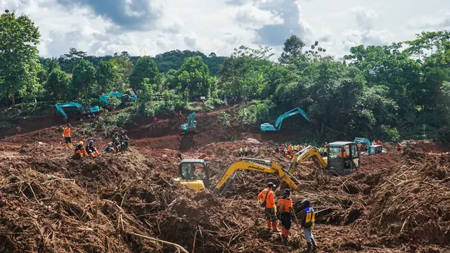 Operasi SAR Cilacap: 16 Korban Meninggal Dunia, 7 Lainnya dalam Proses Pencarian