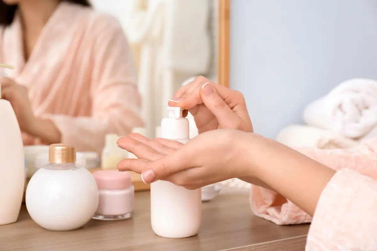 Tips Perawatan Kulit Tangan agar Tetap Halus, Bebas dari Kondisi Kering dan Pecah-pecah!