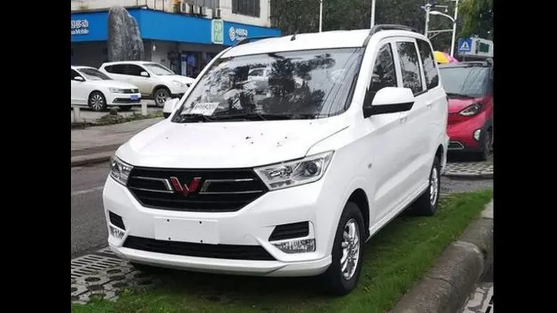 Wuling Hongguang S