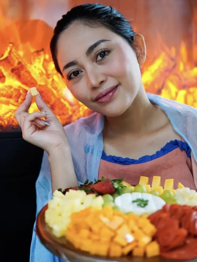 Busana Rachel Vennya saat lebaran ke dua, credit: Instagram (@rachelvennya)