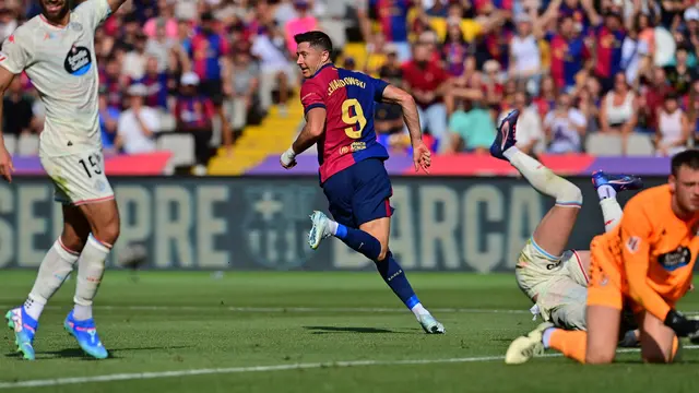 Selebrasi pemain Barcelona ketika melumat Valladolid 7-0 di LaLiga