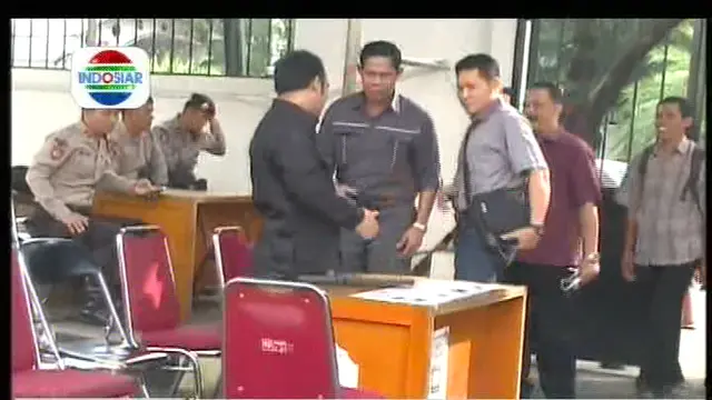 Penjagaan Gedung KPU, Polisi Lakukan Penjagaan Ekstra Ketat