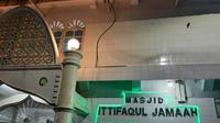 Kubah masjid di Makassar roboh (Liputan6.com/Fauzan)